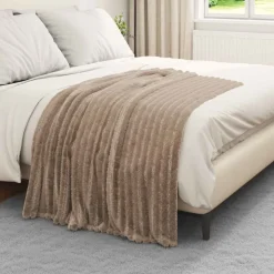 vidaXL Gooi Deken Kameel 150 x 130 cm Fleece